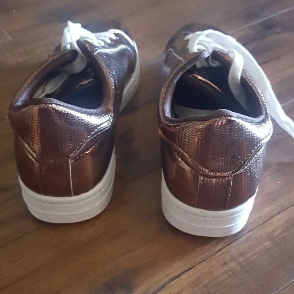 🆕Mata - Bronze Metallic‎ Sneakers